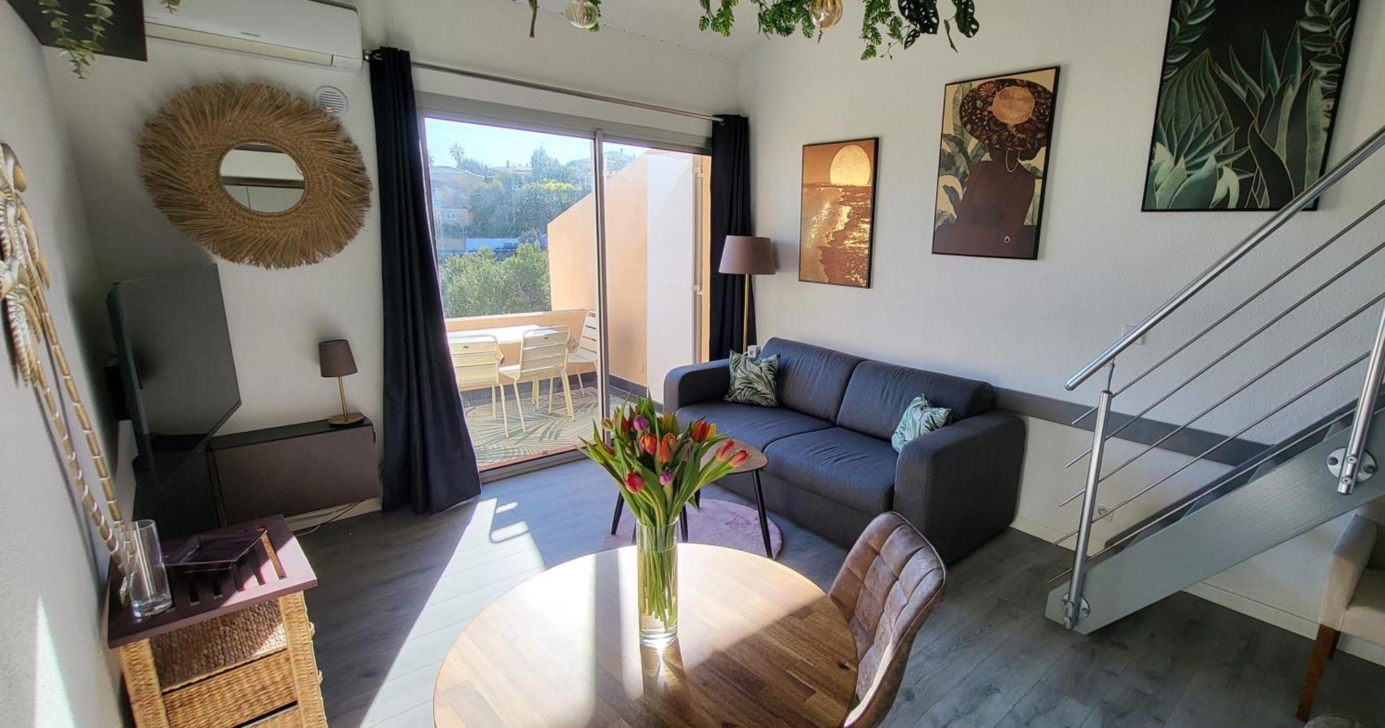 Appartement En Residence Avec Piscine Bandol Dış mekan fotoğraf